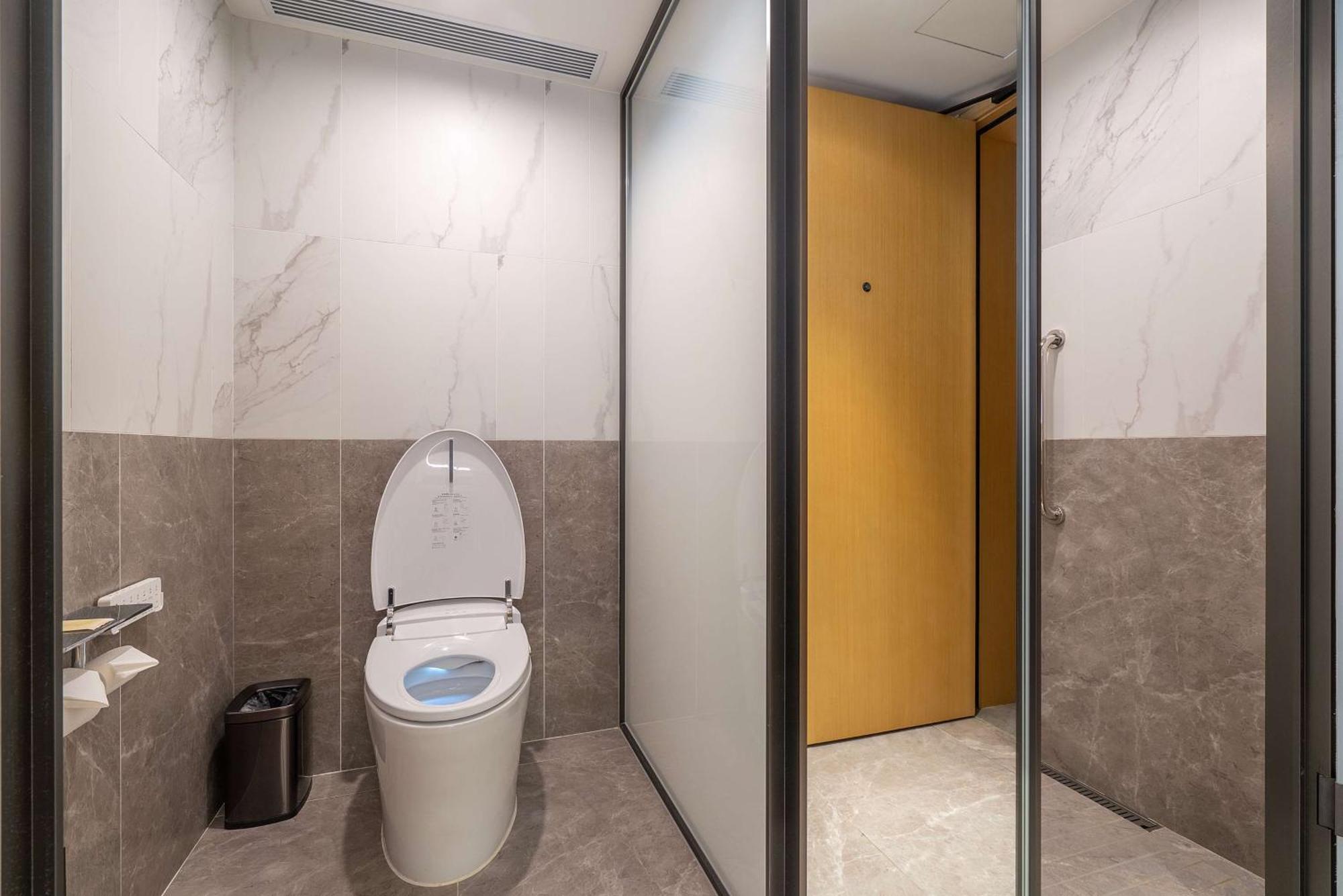 Hilton Garden Inn Chengdu Kuanzhai Alley Экстерьер фото