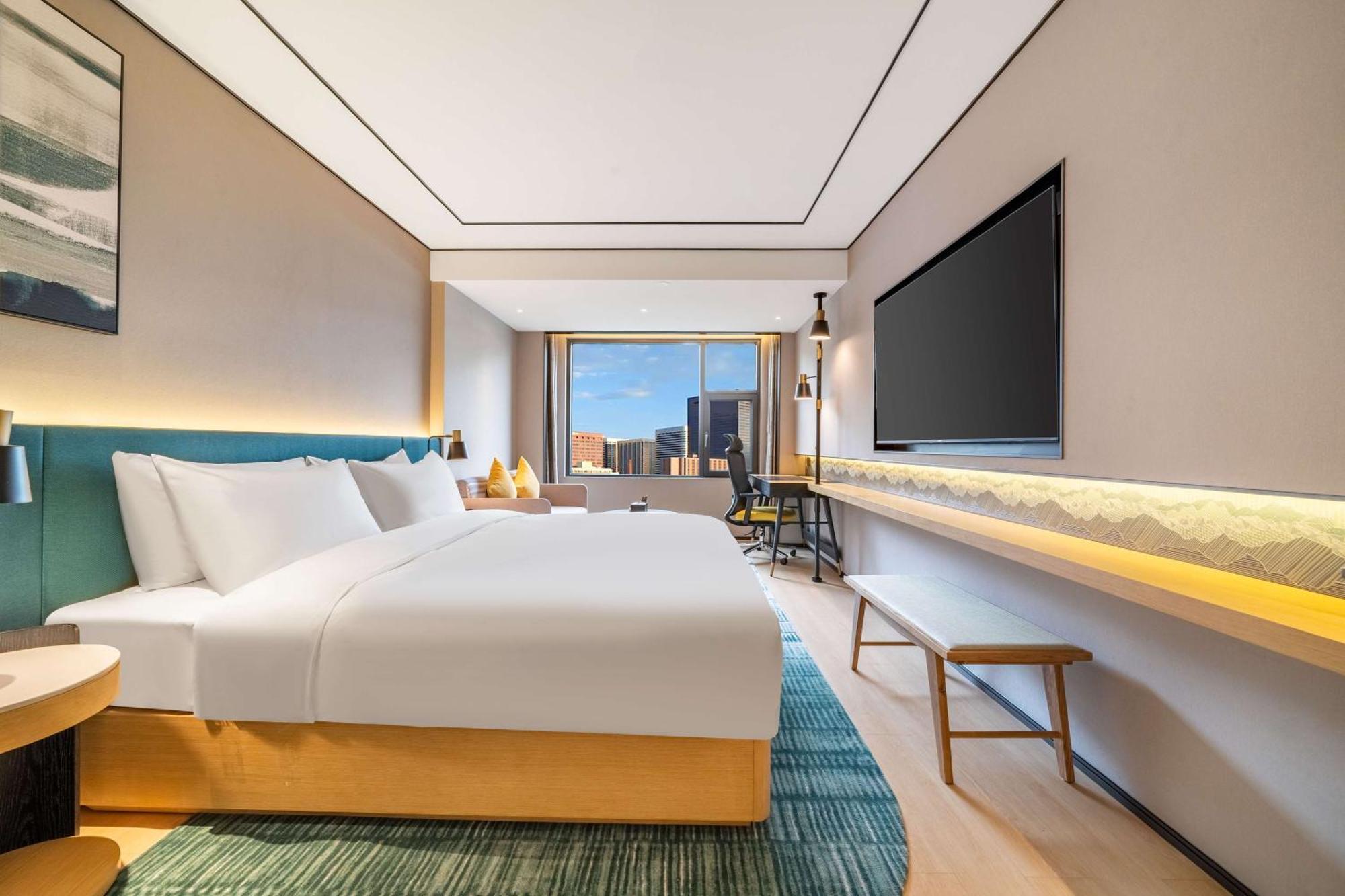 Hilton Garden Inn Chengdu Kuanzhai Alley Экстерьер фото