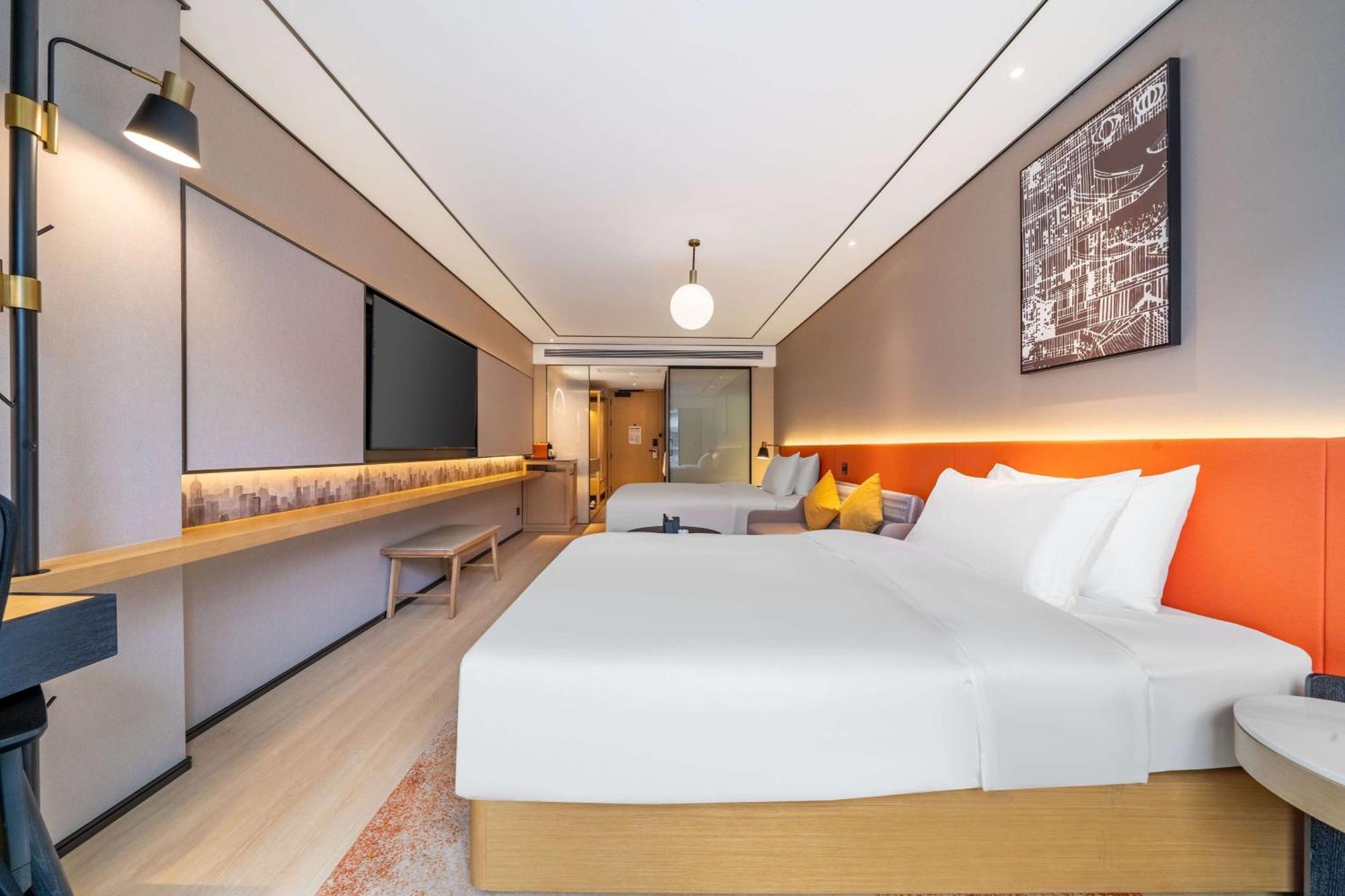 Hilton Garden Inn Chengdu Kuanzhai Alley Экстерьер фото