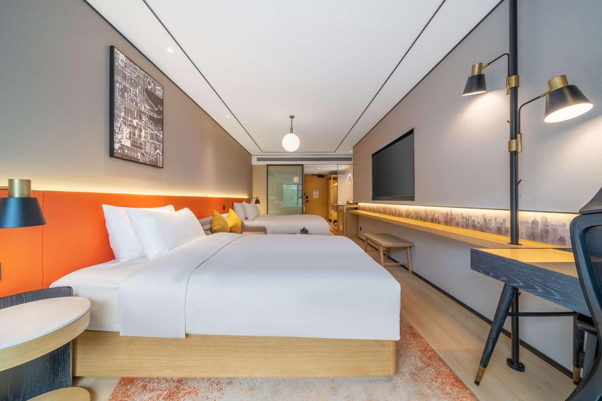 Hilton Garden Inn Chengdu Kuanzhai Alley Экстерьер фото