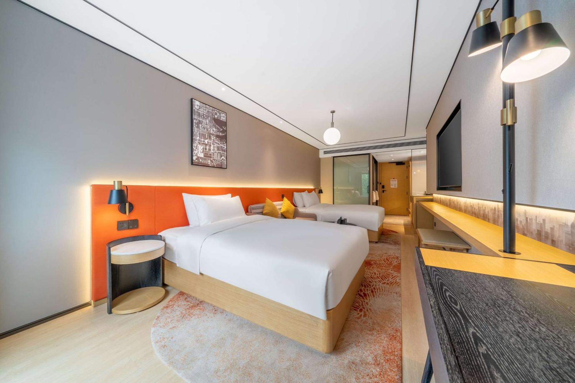 Hilton Garden Inn Chengdu Kuanzhai Alley Экстерьер фото