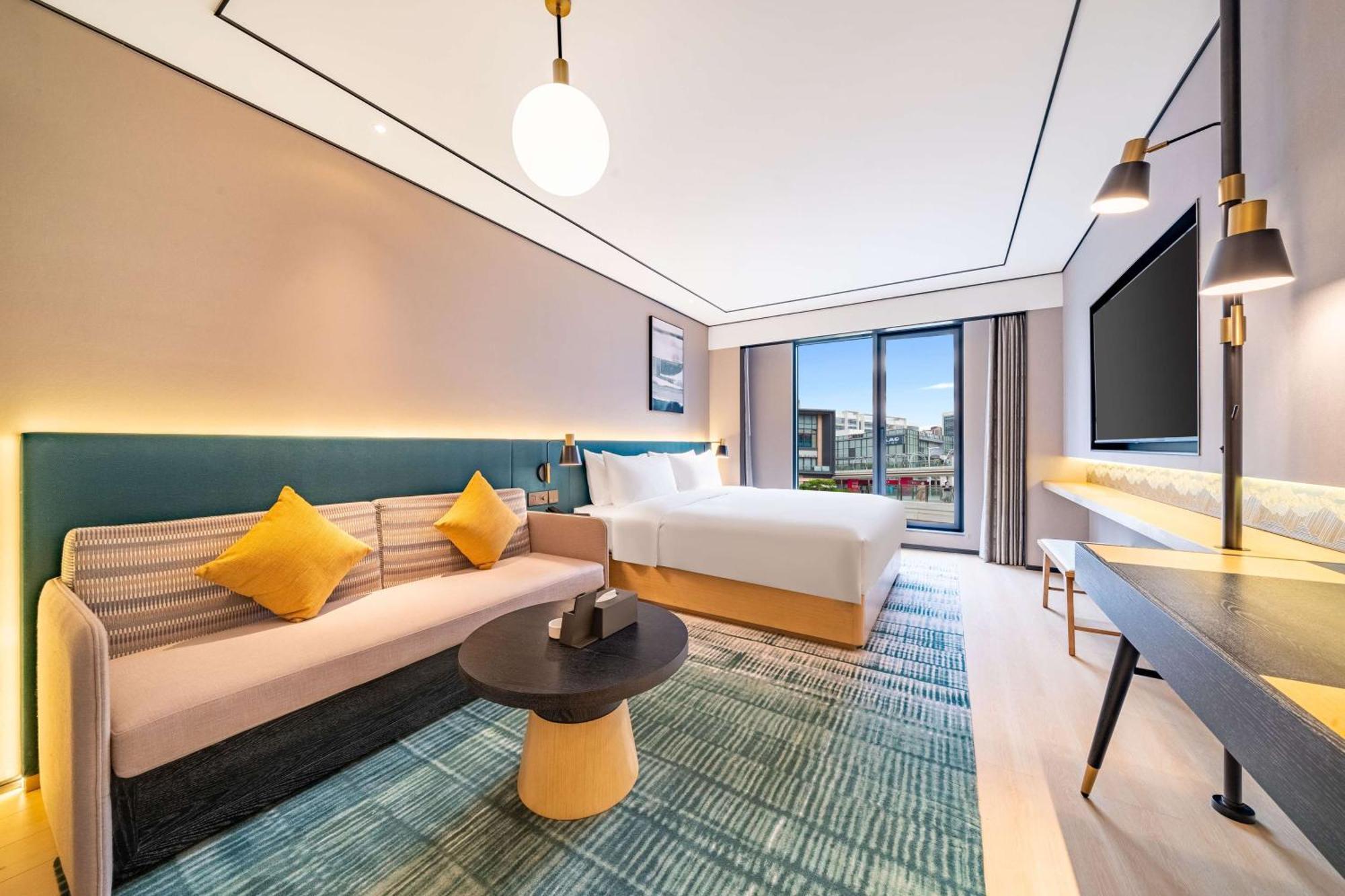 Hilton Garden Inn Chengdu Kuanzhai Alley Экстерьер фото